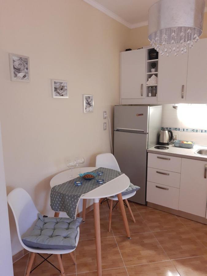 Elen Apartment - Adults Only Орікум Екстер'єр фото