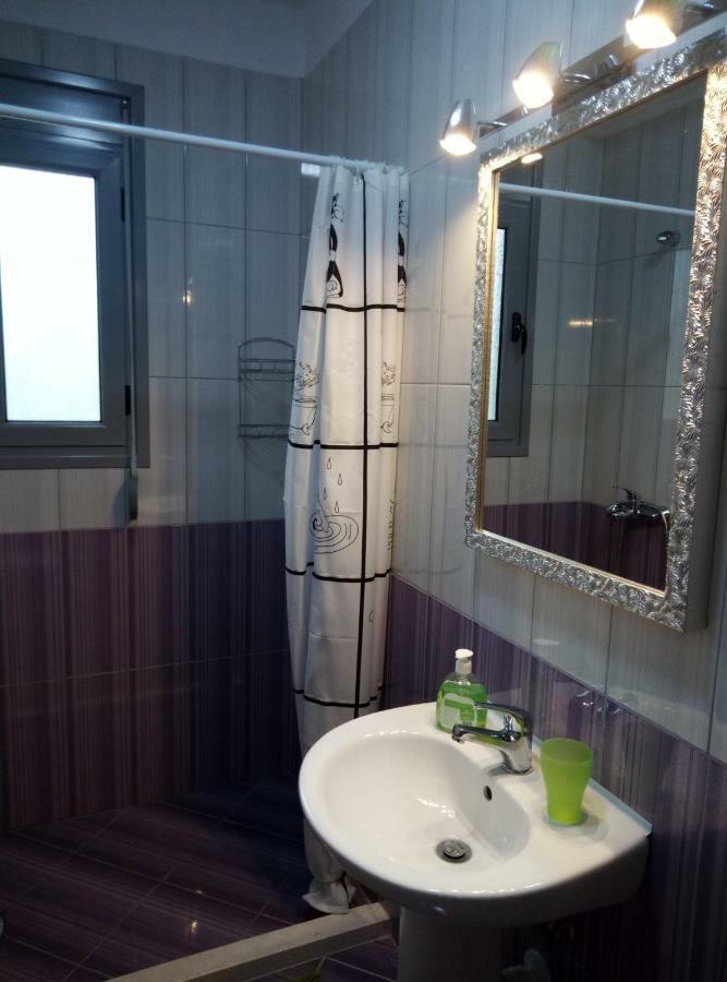 Elen Apartment - Adults Only Орікум Екстер'єр фото