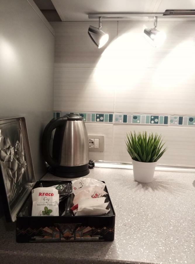 Elen Apartment - Adults Only Орікум Екстер'єр фото